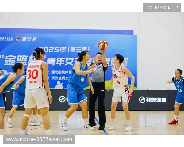 武汉篮球队强势领跑锦标赛积分榜以100分稳居第一名